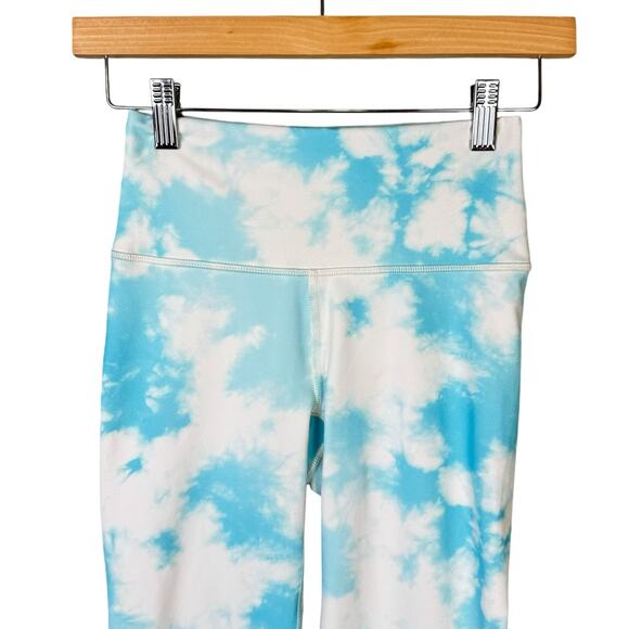 Fabletics Define PowerHold Sky Blue Tie Dye High Waist Capri Workout Leggings - Picture 4 of 8